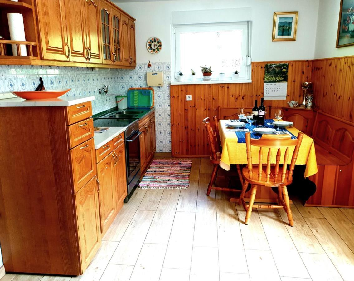 Apartment And Garden House Among The Mountains Podbrdo Esterno foto